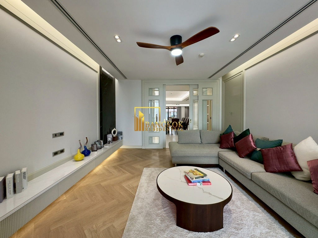 picture Very Spacious 4 Bedroom Luxury Apartment For Rent in Phrom Phong - BR0966AP - 39/65