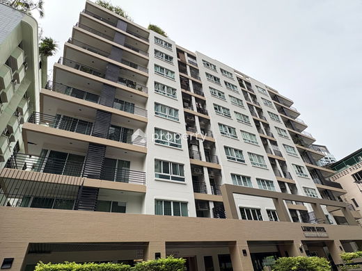 รูป Lumpini Suite Sukhumvit 41 - รูปที่ 2/11