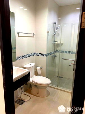 Condos for rent Pathumwan Institute of Technology : 2-BR Condo at IDeo Q Phayathai near BTS Phaya Thai (ID 2024379)