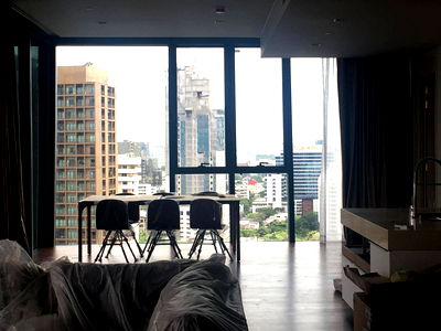 คอนโด BTS ทองหล่อ : ♦ Prime Location ♦ ชั้น 15+ | 3 ห้องนอน 162.00 ตร.ม. | ใกล้ BTS พร้อมพงษ์ 110 ม., เอ็มควอเทียร์ 260 ม., เอ็มโพเรียม 260 ม.