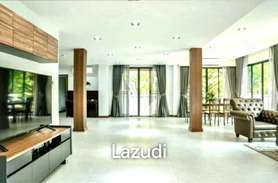 บ้านเดี่ยว คริสตัล ดีไซน์ เซ็นเตอร์ : 5 Bed 5 Bath House For Sale