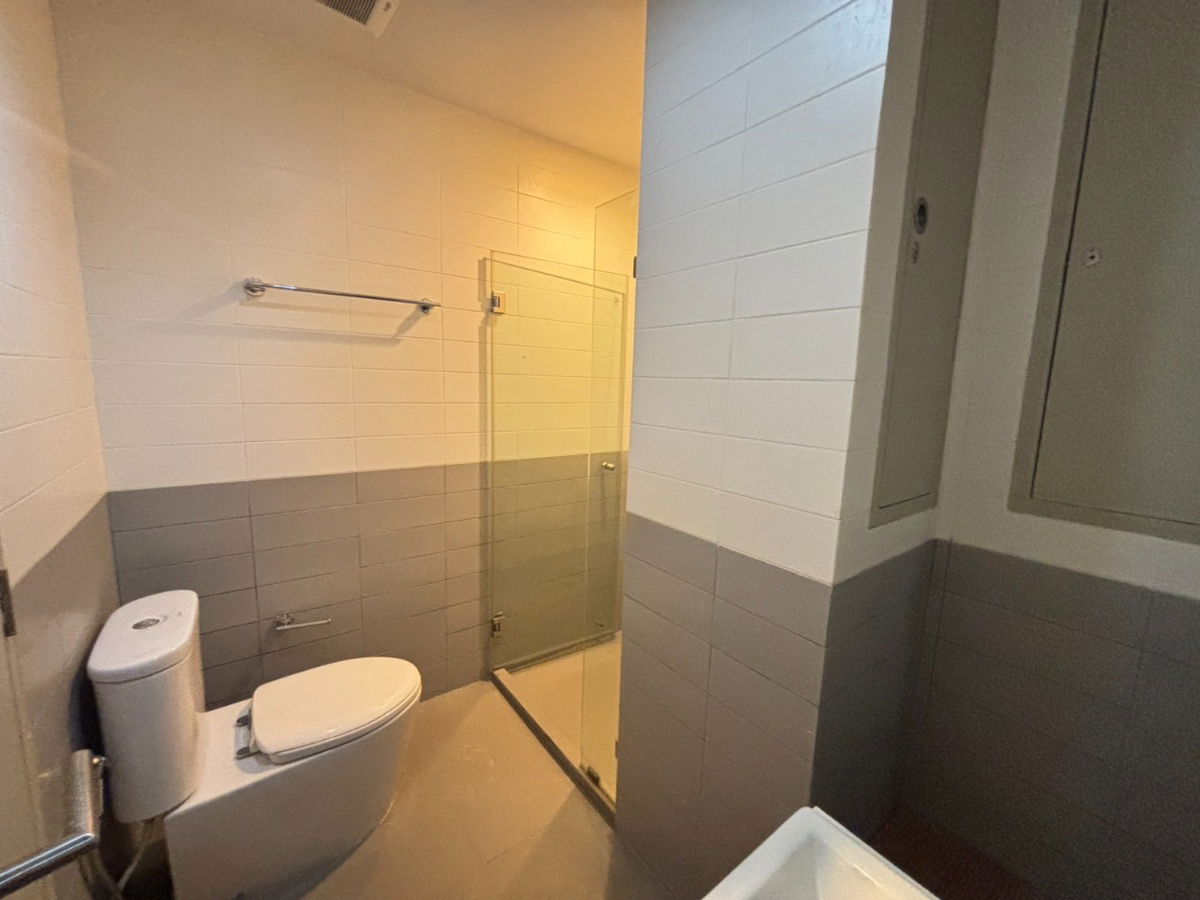 รูป 🏢Duplex condo for rent : Ideo Mobi Rama 9 - ไอดีโอ โมบิ พระราม 9 ((MRT Rama 9)) WL-02 (LINE : @Condo52) - รูปที่ 19/24