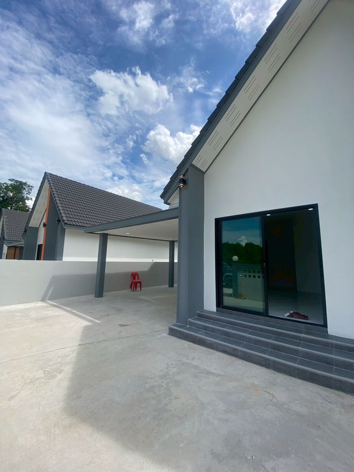 picture Single house for sale, 3 bedrooms, 2 bathrooms, Wat Sai, Nakhon Sawan - 3/7