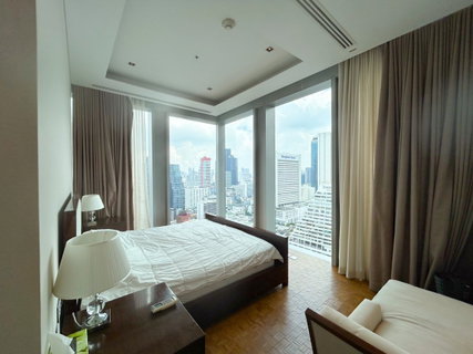 รูปภาพ ● Prime Location ● 30++ Floor 223.00 sq.m. | 3 beds 4 baths | near BTS Chong Nonsi 2 mins, King Power Mahanakhon 3 mins, Sathorn Square 4 mins
