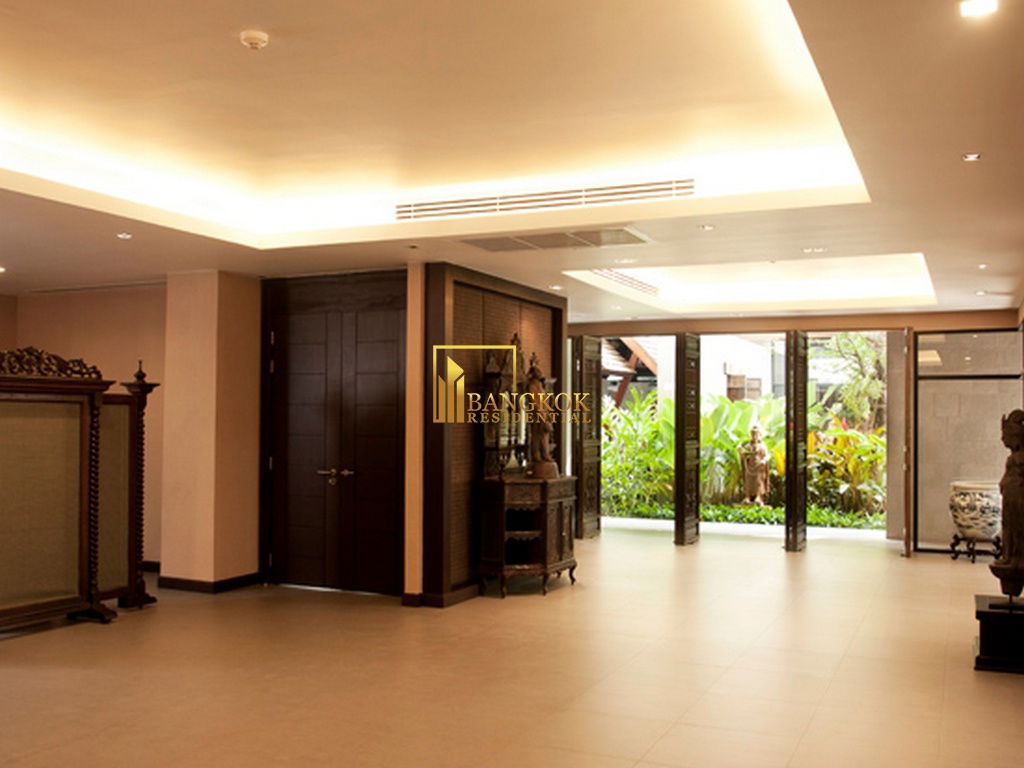 picture Very Spacious 4 Bedroom Luxury Apartment For Rent in Phrom Phong - BR0966AP - 60/65