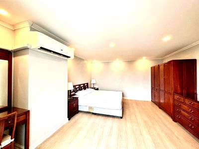 เช่าคอนโด สุขุมวิท 49 : •	“คอนโดให้เช่า 39 Suite ห้องกว้าง แต่งครบ เดินทางสะดวก ใจกลางเมือง ใกล้BTS พร้อมพงษ์
