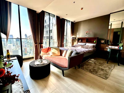 Condos for rent : For Rent Noble Pleonchit -1bedroom , size 46 sq.m., Beautiful room, fully furnished.