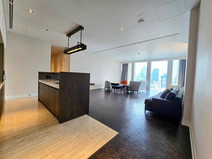 ♦ Prime Location ♦ 25++ Floor 211.00 sq.m. | 3 beds 4 baths | near BTS Chong Nonsi 2 mins, King Power Mahanakhon 3 mins, Sathorn Square 4 mins