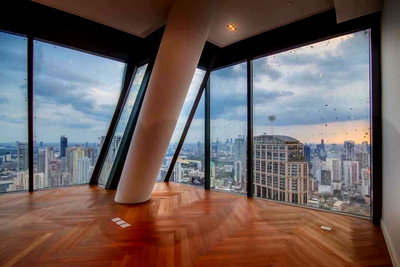 Condos for rent : ♦ Special unit ♦ 40+ Floor | 4 Beds, 5 Baths | 294.59 sq.m., Private swimming pool | Near BTS Phrom Phong 110 m., EmQuartier 260 m., Emporium 260 m.