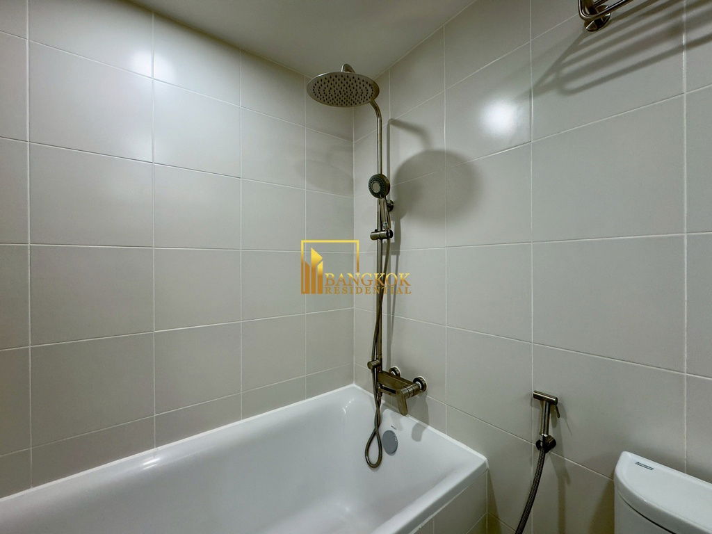 รูป Baan Suanpetch - Spacious 2 Bedroom Condo in Phrom Phong Area - BR18862CD - รูปที่ 17/36