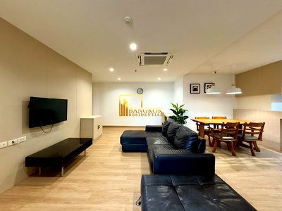 คอนโดให้เช่า : Baan Suanpetch - Spacious 2 Bedroom Condo in Phrom Phong Area - BR18862CD