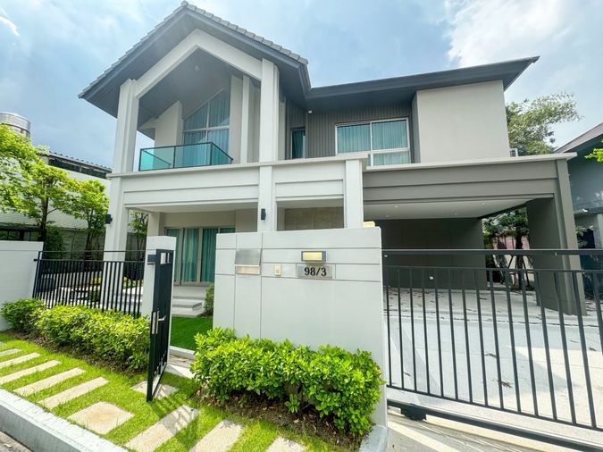 ให้เช่าบ้านเดี่ยว 3 ห้องนอน 395.2 ตร.ม. 1 ตร.ว. บางกอก บูเลอวาร์ด ซิกเนเจอร์ ลาดพร้าว - เสรีไทย