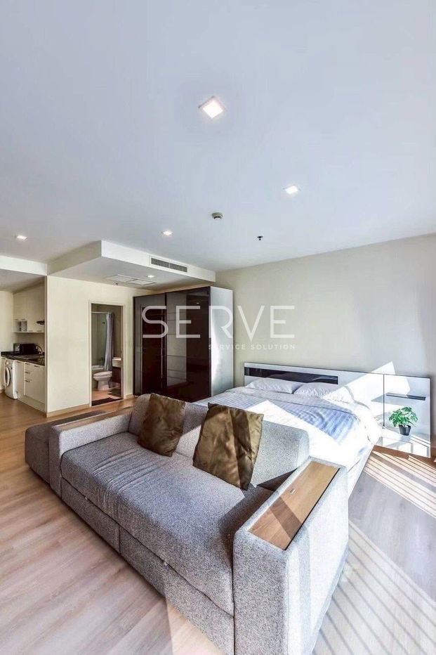 รูป Studio with Bathtub Large Unit with Swimming Pool view Perfect Location BTS Thong Lo /Condo For Rent-Noble Remix - รูปที่ 6/9