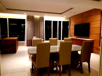 Condos for rent Shrewsbury International School : 🌇Menam residences for RENT 3B 2B "  165 sqm 