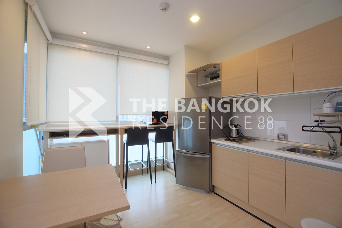 picture RHYTHM Ratchada Luxury Unit, Ready for You Without the Wait near MRT Ratchadaphisek Station - 3/10