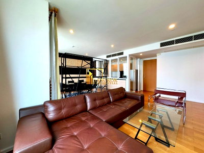 Condos for rent : Wind Sukhumvit 23 | Spacious 2 Bed Condo For Rent in Asoke - BR2172CD