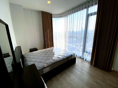 Condos for sale : For Sale: The Tree Pattanakarn-Ekkamai Condo - 2 Bed, 2 Bath (Owner Selling Directly)