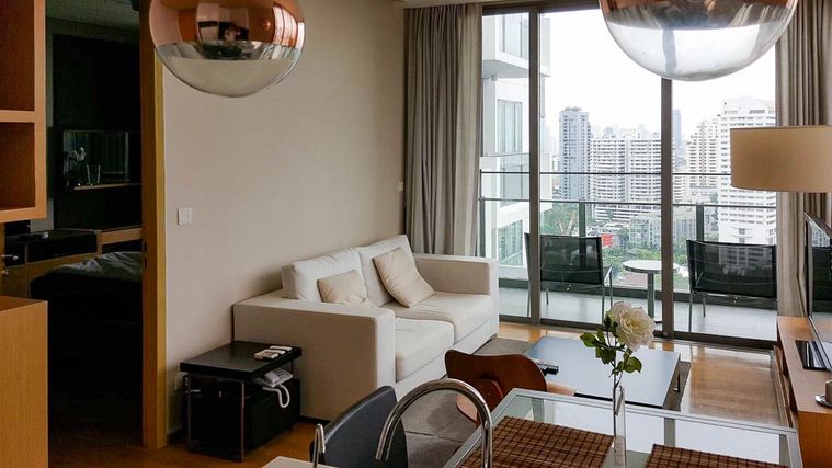 ให้เช่า คอนโด Aequa สุขุมวิท 49 แบบ 1 ห้องนอน 56 ตรม ชั้นสูง เฟอร์นิเจอร์ เครื่องใช้ไฟฟ้าครบ ใกล้ BTS ทองหล่อ พร้อมพงษ์ เอกมัย : YA25R-002