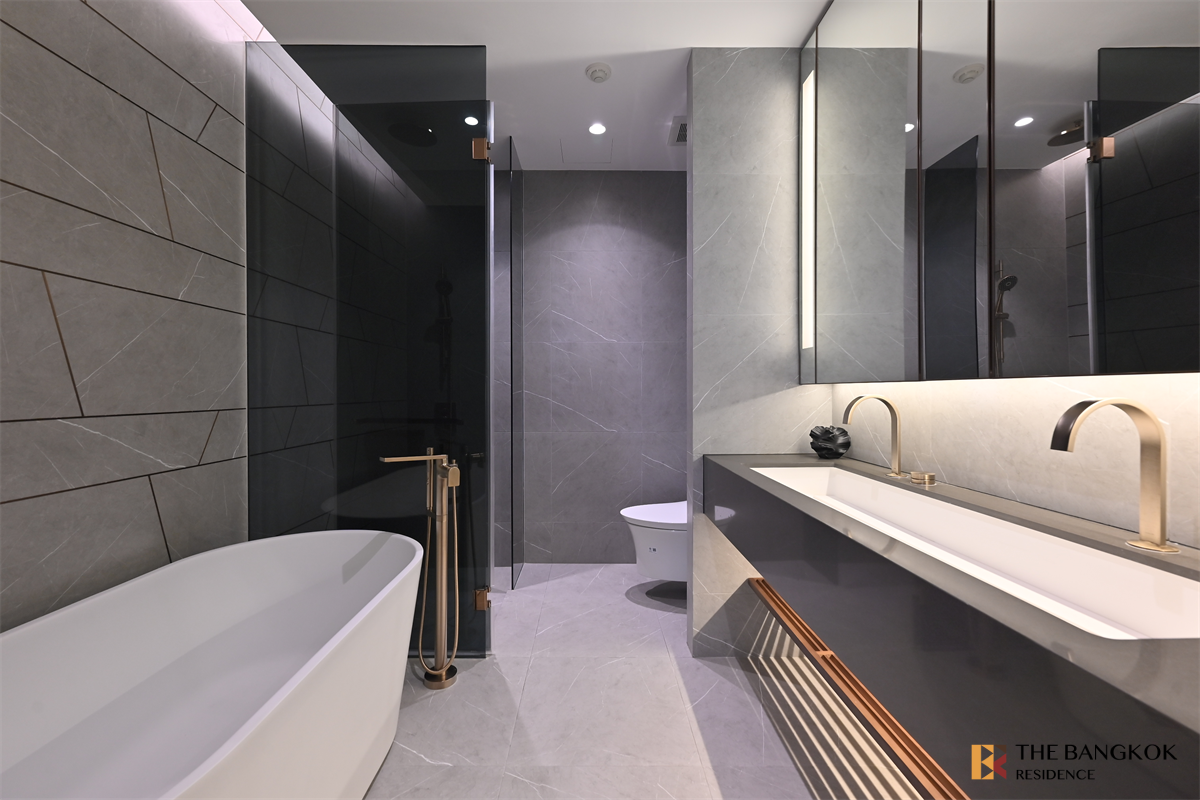 picture The Estelle Phrom Phong Luxury Unit, Ready for You Without the Wait near BTS Phrom Phong - 2/10