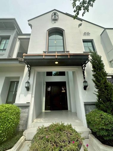 ให้เช่าบ้านเดี่ยว 5 ห้องนอน 450 ตร.ม. 150 ตร.ว. นันทวัน พระราม 9 กรุงเทพกรีฑาตัดใหม่