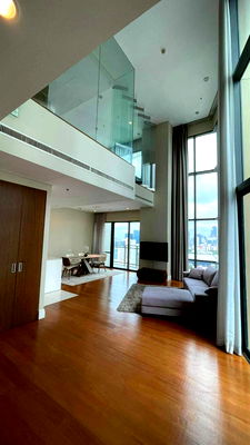 Condos for sale : LTH12763- Bright Sukhumvit 24 Condo FOR SALE Size 180 sqm. 3 beds 3 baths Near BTS Phrom Phong Station ONLY 35.5 MB