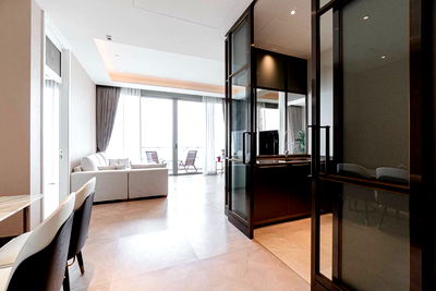 คอนโดให้เช่า : ♦ Luxury style ♦ ชั้น 40+ วิวแม่น้ำเจ้าพระยา | 2 ห้องนอน 128 ตร.ม. | คอนโดติดแม่น้ำเจ้าพระยา, Icon siam, BTS เจริญนคร