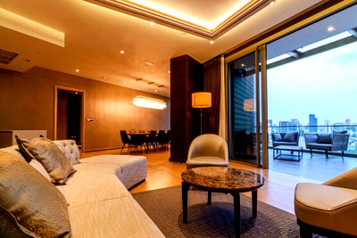 คอนโดให้เช่า : ♦ Best Price ♦ ชั้น 10+ type CD03 217.54 ตร.ม. | 3 ห้องนอน วิวแม่น้ำเจ้าพระยา | ใกล้ BTS กรุงธนบุรี 2 นาที, ไอคอนสยาม 1 นาที