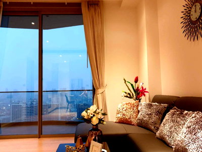 คอนโดให้เช่า : ● Good Deal ● ชั้น 25+ 60.55 ตร.ม. | 1 ห้องนอน วิวแม่น้ำเจ้าพระยา | ใกล้ ไอคอนสยาม 1 นาที, BTS กรุงธนบุรี 2 นาที