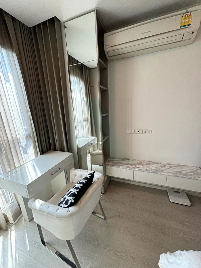 picture 📌 For Rent Condo RHYTHM  SATHORN - NARATHIWAS Building 1, Floor 17,1 bed room, Room size 35.00 sqm - 1/8