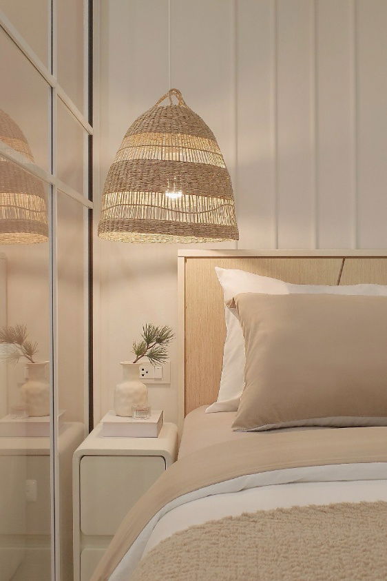 picture The Light Condo For Sell WR-03472 - 8/15