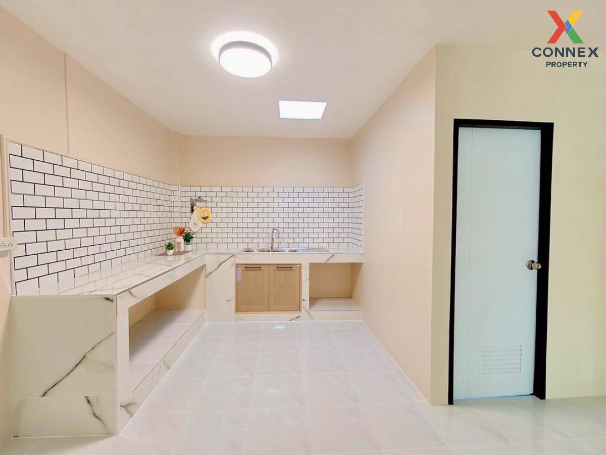 picture For Sale Townhouse/Townhome  , Baan Pimonrat 3 , Sai Noi , Sai Noi , Nonthaburi , CX-123967 ✅ Live chat with us ADD LINE @connexproperty ✅  - 12/12