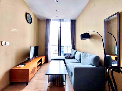 Condos for rent ตลาดคลองเตย : ✅Best price ‼️For rent NOBLE BE19 📌can walk to BTS Asoke 📲Tel./LINE : 099-289-1569 