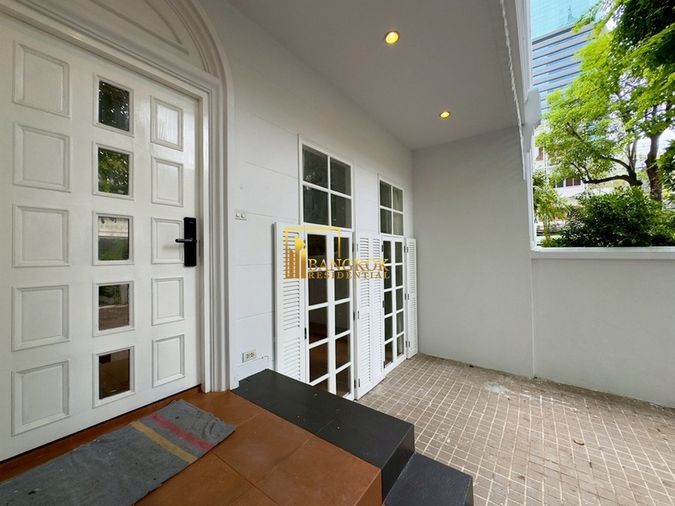3-bed townhouse for rent, 300 sqm, 200 sq wah, Pathum Wan