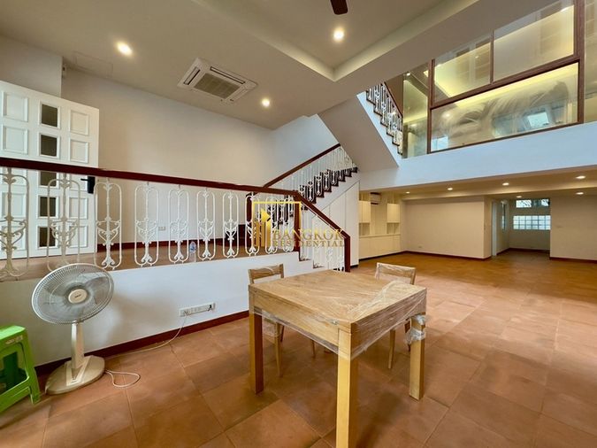 3-bed townhouse for rent, 300 sqm, 200 sq wah, Pathum Wan