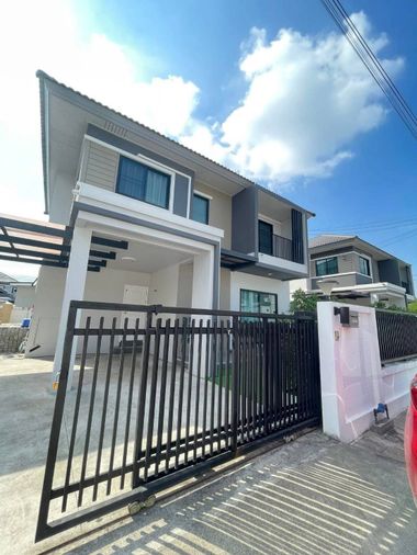 New house for rent San Kamphaeng District, Chiang  Mai T.094-651-1456