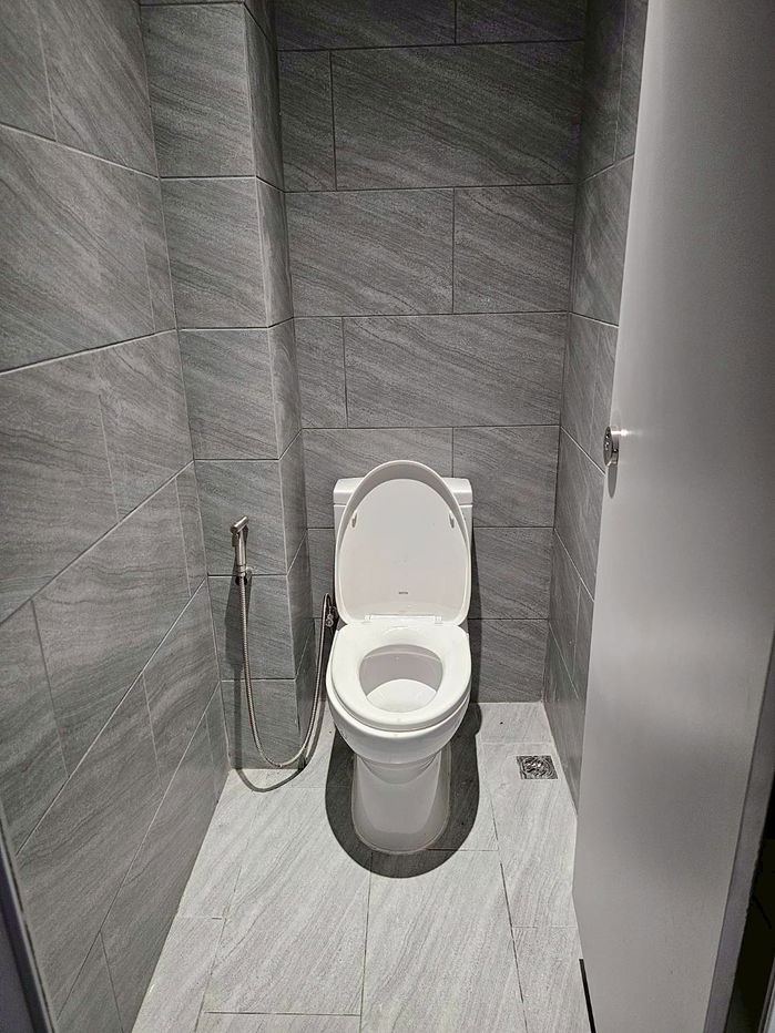 picture Office for Rent, Sanitation, 5 Soi 25  - 12/20