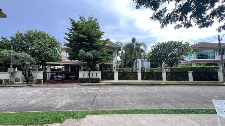 Sale: empty house, furniture not included, Siwalee Ratchapruek Project, Chiang Mai, near the airport, near the mall T.094-651-1456