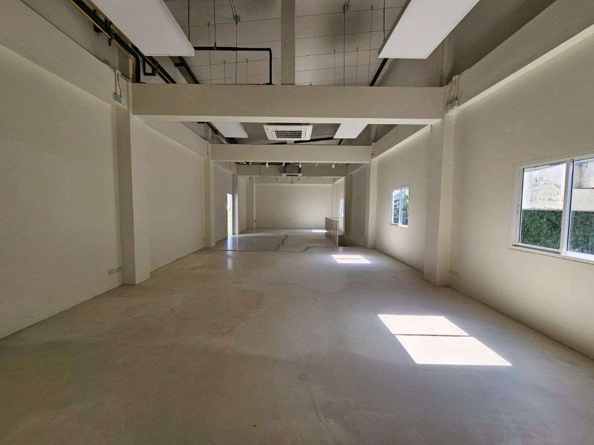 picture Office for Rent, Sanitation, 5 Soi 25  - 9/20