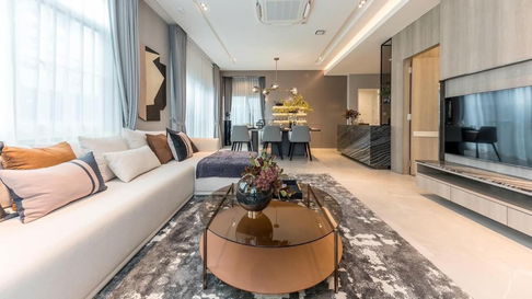 Luxury 2-Storey Detached House for Rent