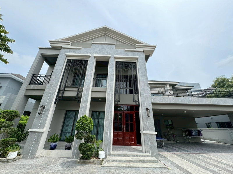 ขายบ้านเดี่ยว : [ประกาศขาย] บ้านเดี่ยวระดับ Super Luxury จาก SC Asset โครงการ แกรนด์ บางกอก บูเลอวาร์ด สุขุมวิท