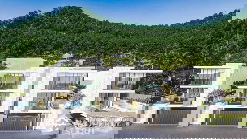 วิลล่า 3-ห้องนอน ที่ มะลิ ไทย พูลวิลล่า ใน หาดกะรน (ID 2062225)