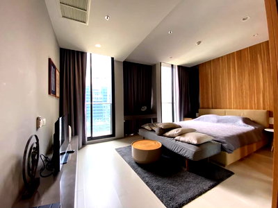 คอนโดให้เช่า : ♔ Rare Unit ♔ ชั้น 15+ พื้นที่ใช้สอย 48.00 ตร.ม. | 1 ห้องนอน 1 ห้องน้ำ | คอนโดมีSkywalk เชื่อมเข้า BTS เพลินจิตและ Central Embassy