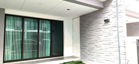 📌 For Rent 3-story Townhouse PLEX BANGNA 3 bedroom 4 bathroom