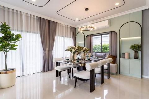 𝐆𝐑𝐀𝐍𝐃 𝐁𝐑𝐈𝐓𝐀𝐍𝐈𝐀 กรุงเทพกรีฑา