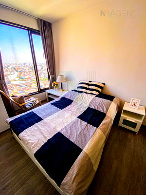 Condos for rent BTS Krung Thon Buri : For rent NYE BY SANSIRI  1 bedroom, 23rd floor, Building B, near BTS Wongwian Yai.