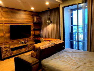 Condos for rent BTS Sala Daeng :  Ashton Chula -                Silom 