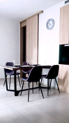 คอนโดให้เช่า : ● Rare Unit ● ชั้น 15+ Type B09 | ขนาด 70.58 ตร.ม. 2 ห้องนอน | คอนโดมีSkywalk เชื่อมเข้า BTS เพลินจิตและเซ็นทรัล เอ็มแบสซี่