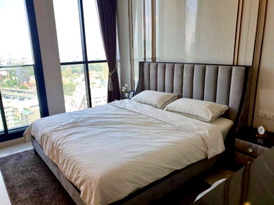 คอนโดให้เช่า : ♔ Rare Unit ♔ ชั้น 20+ พื้นที่ใช้สอย 55.72 ตร.ม. | 1 ห้องนอน 1 ห้องน้ำ | คอนโดมีSkywalk เชื่อมเข้า BTS เพลินจิตและ Central Embassy