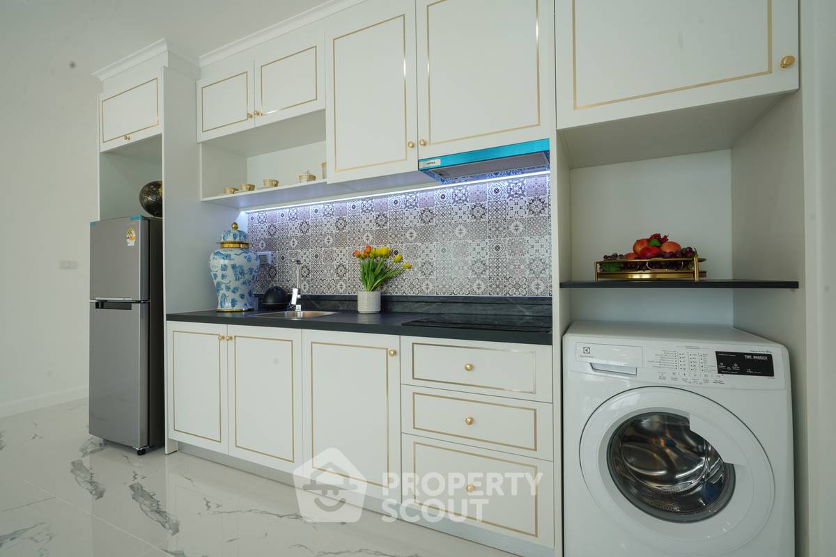 รูป คอนโด 2-ห้องนอน ที่ ดิ เอ็มไพร์ ทาวเวอร์ พัทยา ใกล้ เมืองพัทยา (ID 2136912) - รูปที่ 8/8