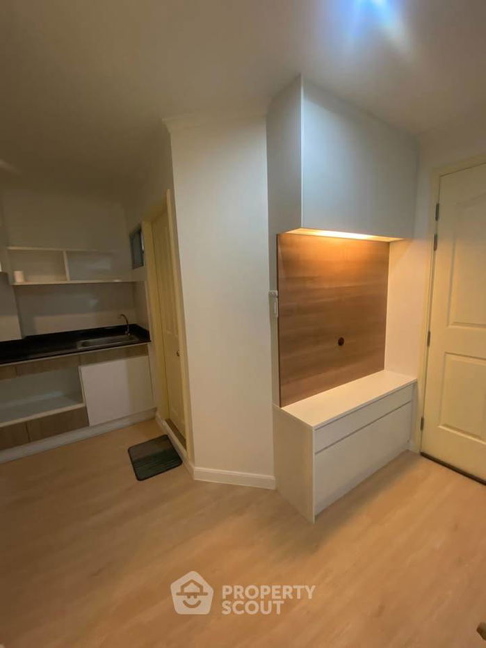 picture 1-BR Condo at Lumpini Ville Latphrao-Chokchai 4 in Saphan Song (ID 2181142) - 6/7